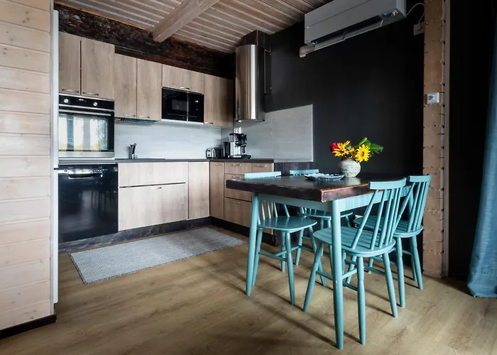 Koivurannan Lomamoekit Tiira 木屋